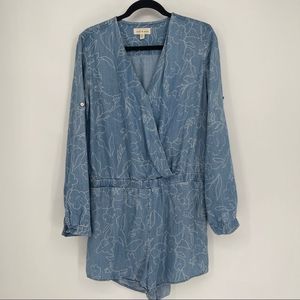 Cloth & Stone Chambray Romper